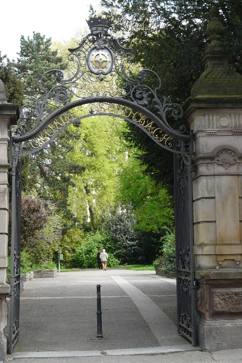 Porte d'entrée du parc .